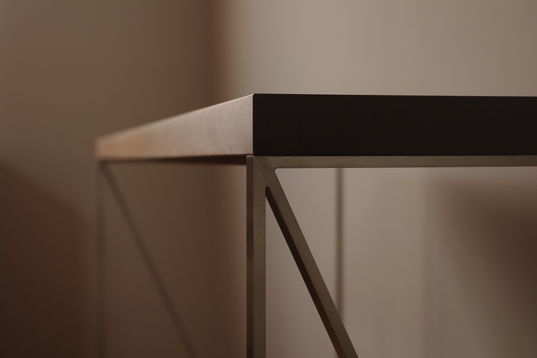 ステンレス脚製作